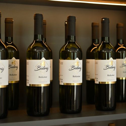 Proizvodnja i prodaja vina i maslinovog ulja
