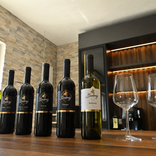 Proizvodnja i prodaja vina i maslinovog ulja