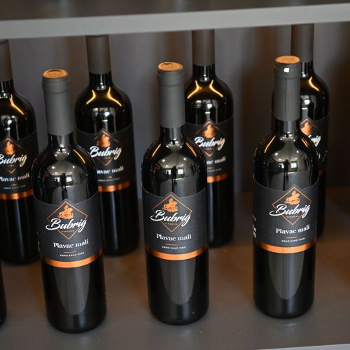 Production and sales of wine and olive oil