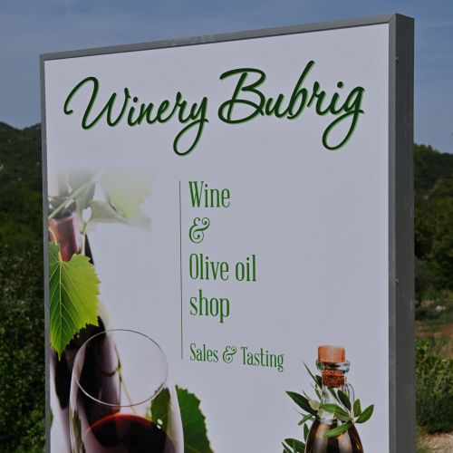 Production and sales of wine and olive oil